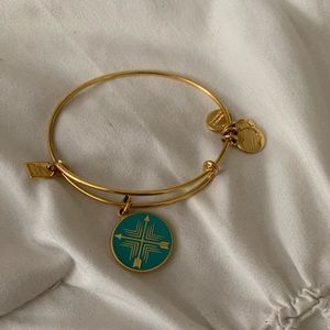GOLD ALEX & ANI BANGLE